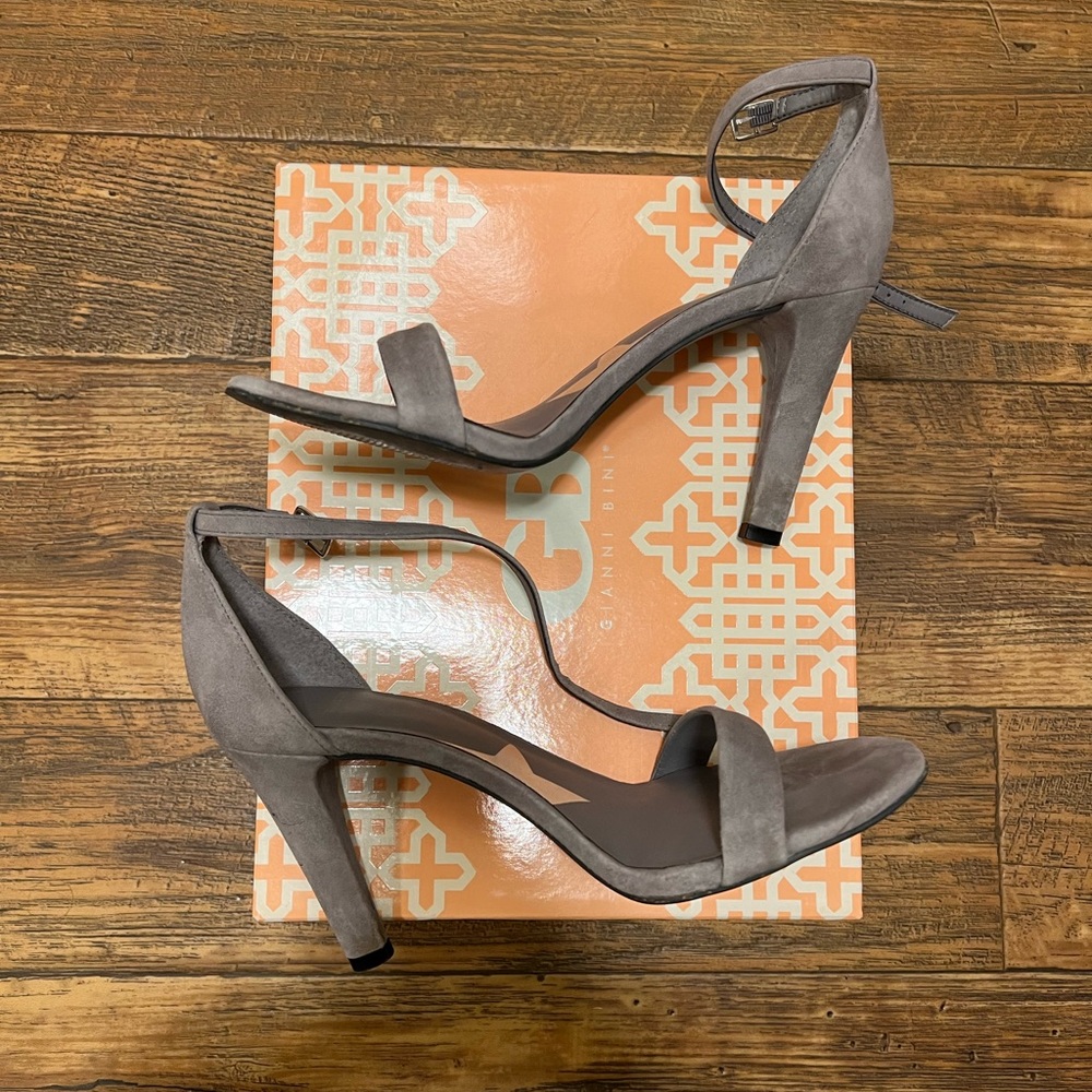 Gianni Bini Heels size 9